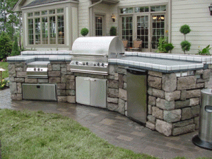 Outdoor Kitchen